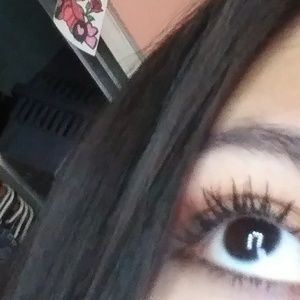 Meet your Posher, Esme